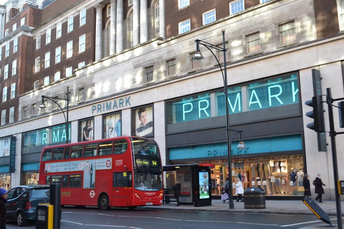 Oxford street shops