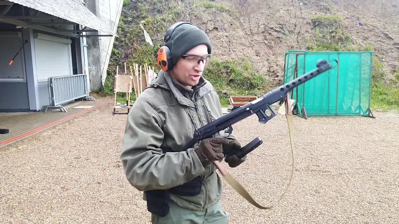 43 выстрела