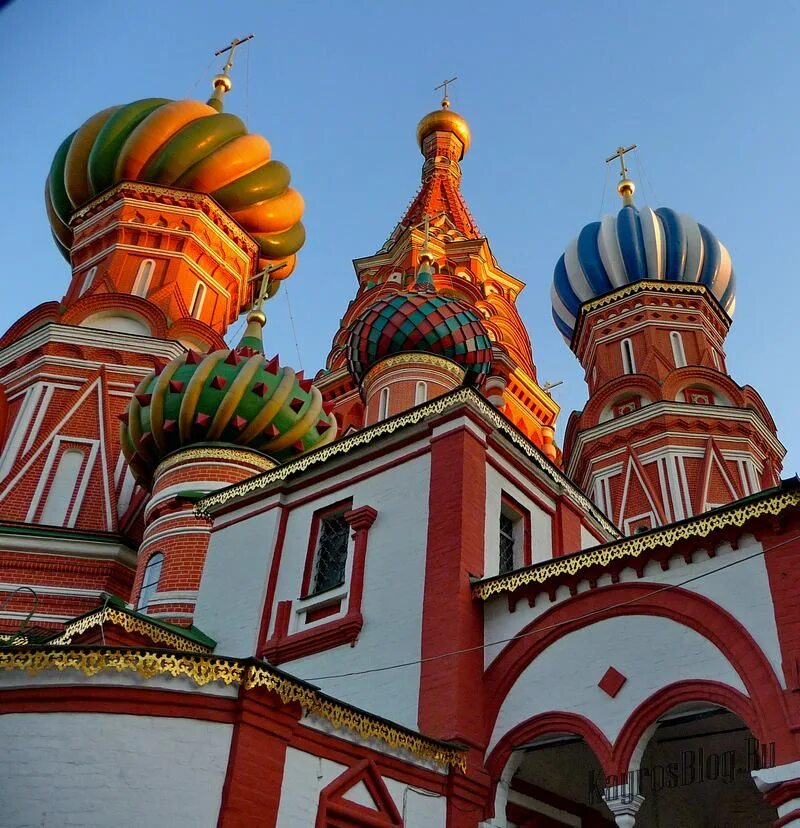 Храм василия блаженног. Храм василия блаженного москва. Русский зодчий храм василия блаженного. Русский зодчий храм василия блаженного. Храм василия блаженного красная площадь.