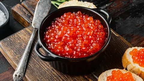 Красная икра распространена в дальневосточной кухне
