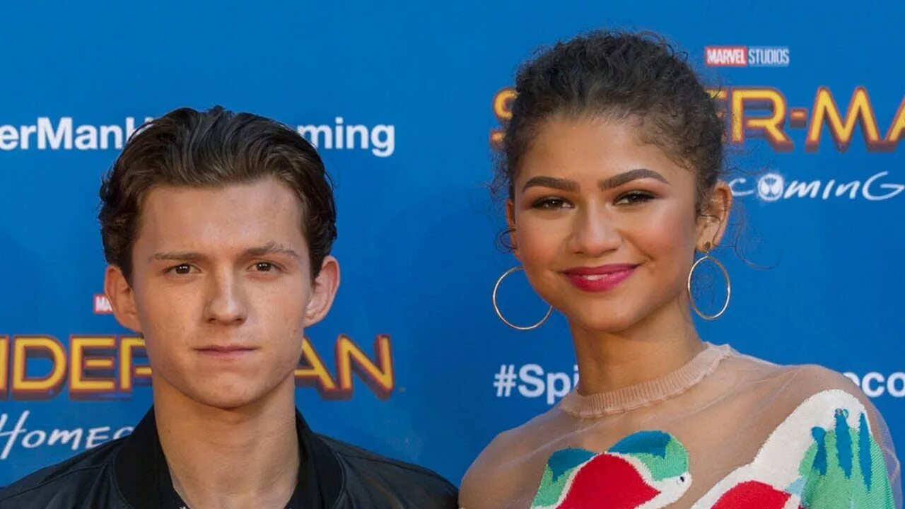 Том и зендая обручились. Том холланд и зендая. холланд и зендая. tom holland and zendaya. зендая и том.