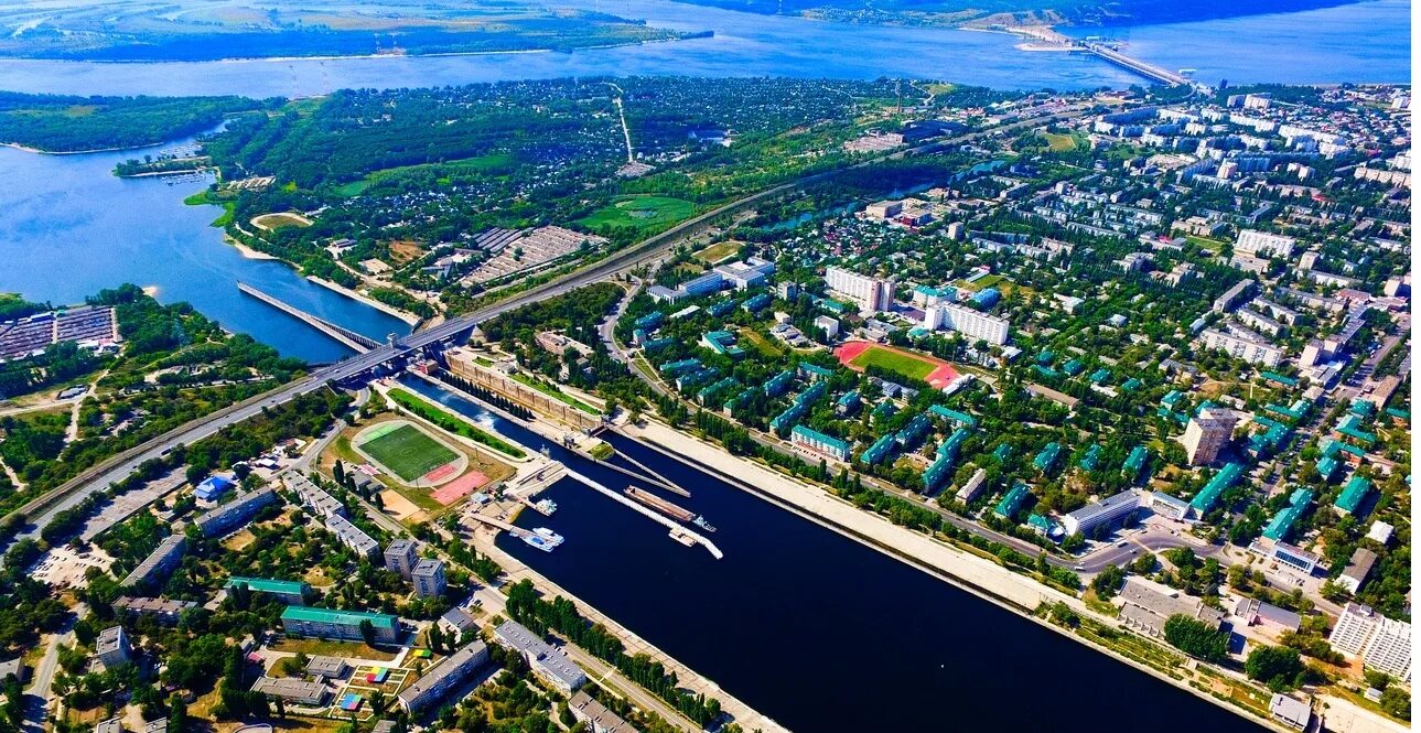 Город балаково сверху. Балаково саратовская область. Балаково центр города. Балаково. Население города балаково саратовской области.