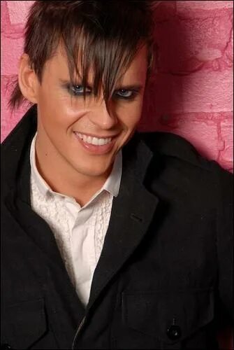 Кристиан бернс. Кристиан бернс фото. Christian burn. Christian burn. Кристиан бернс личная жизнь.