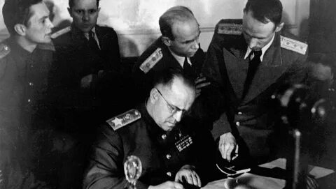 7 мая подписали капитуляцию