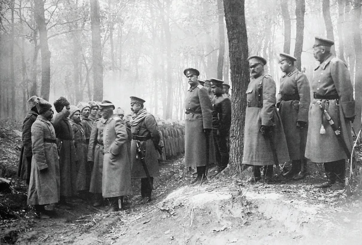 Солдаты первой мировой в окопах. 100 лет первой мировой. 100 лет первой мировой. 100 лет первой мировой. 100 лет первой мировой.