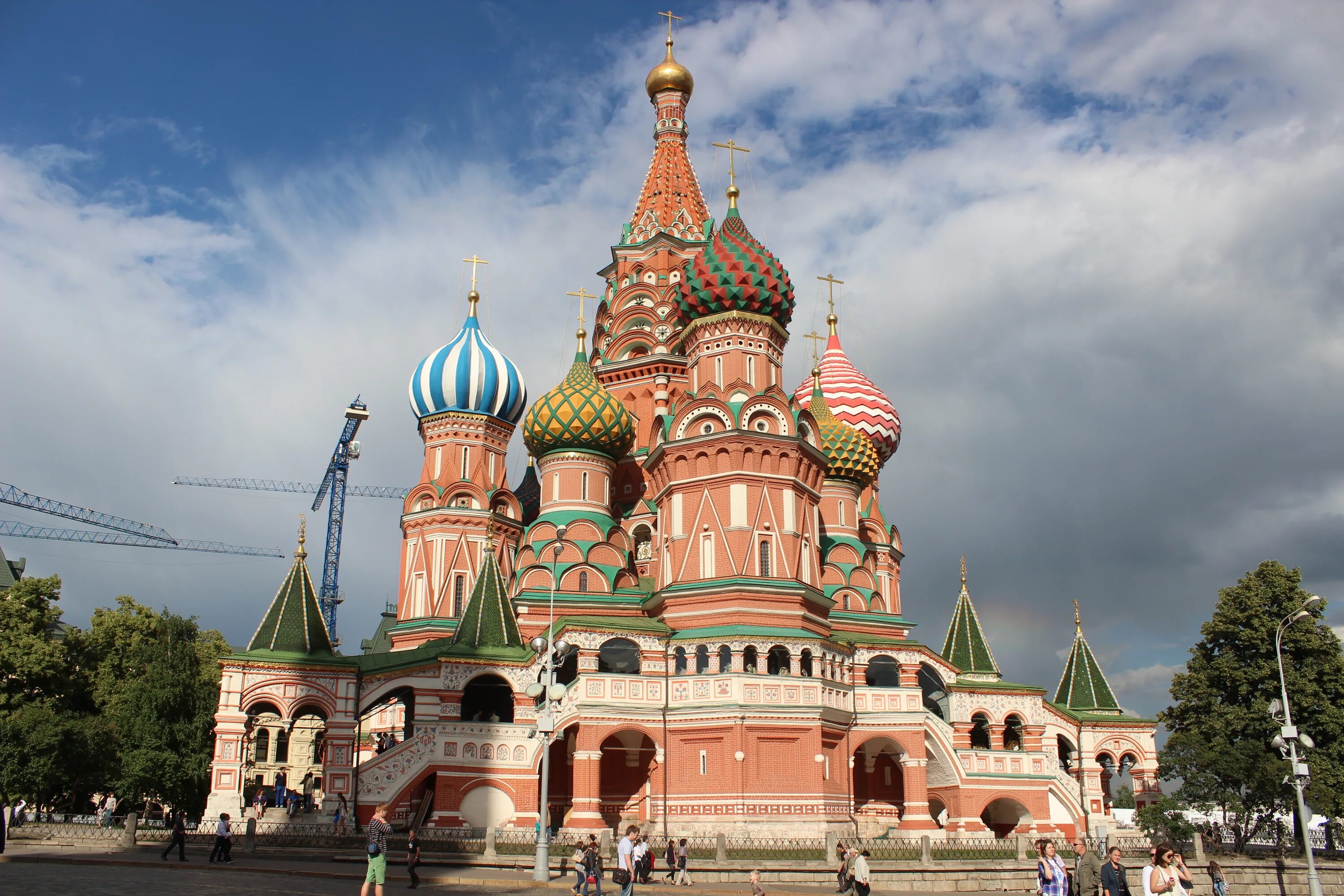 Фото википедия. Июнь 2006 Москва. Moscow attractions. St Basil's Cathedral for Kids topic in English. Все картинки ВЕСТИFM97.6Москва.