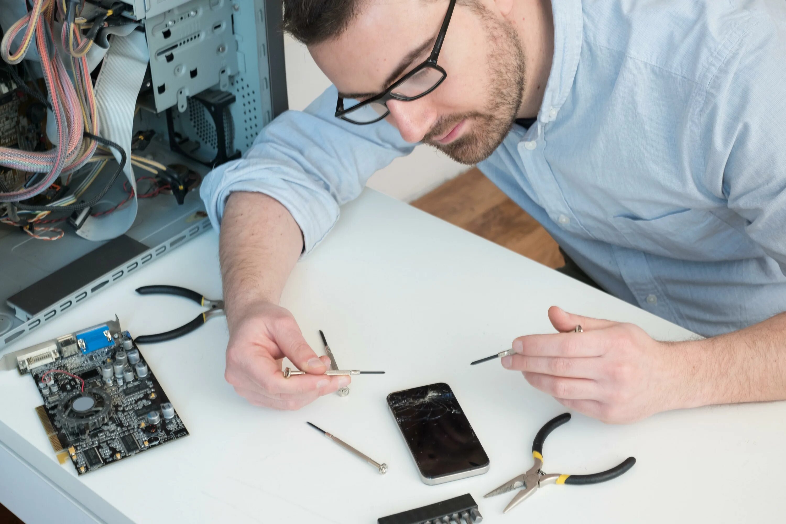 The computer being repaired