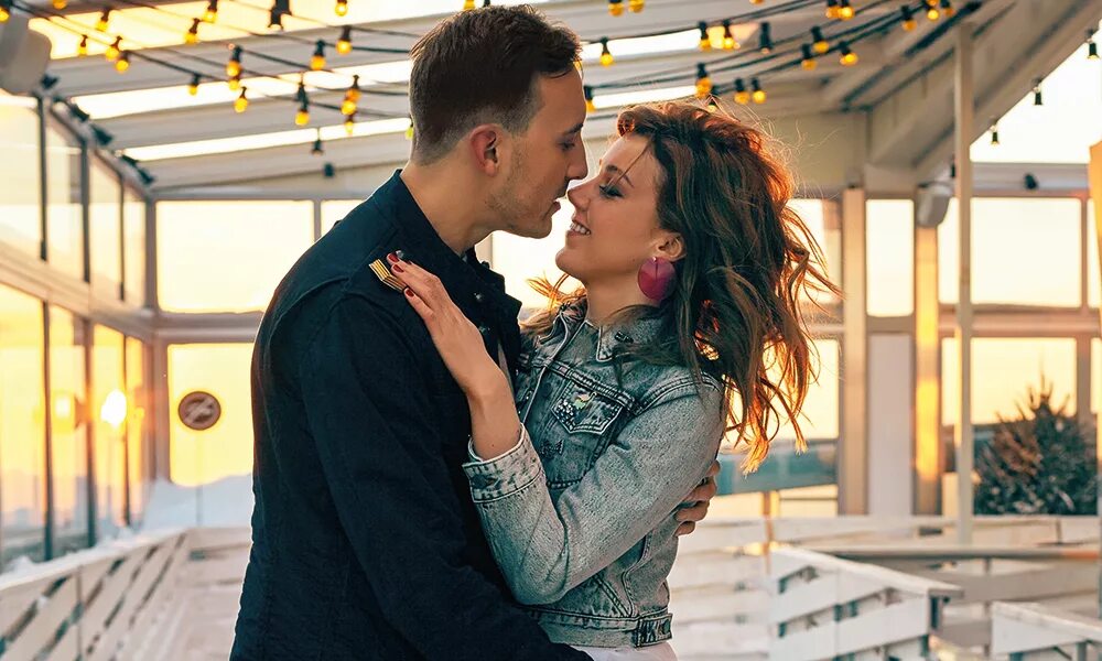 Юлианна караулова муж. Юлия караулова и андрей черный. Юлианна караулова муж. Юлианна караулова замужем. Караулова юлиана группа.