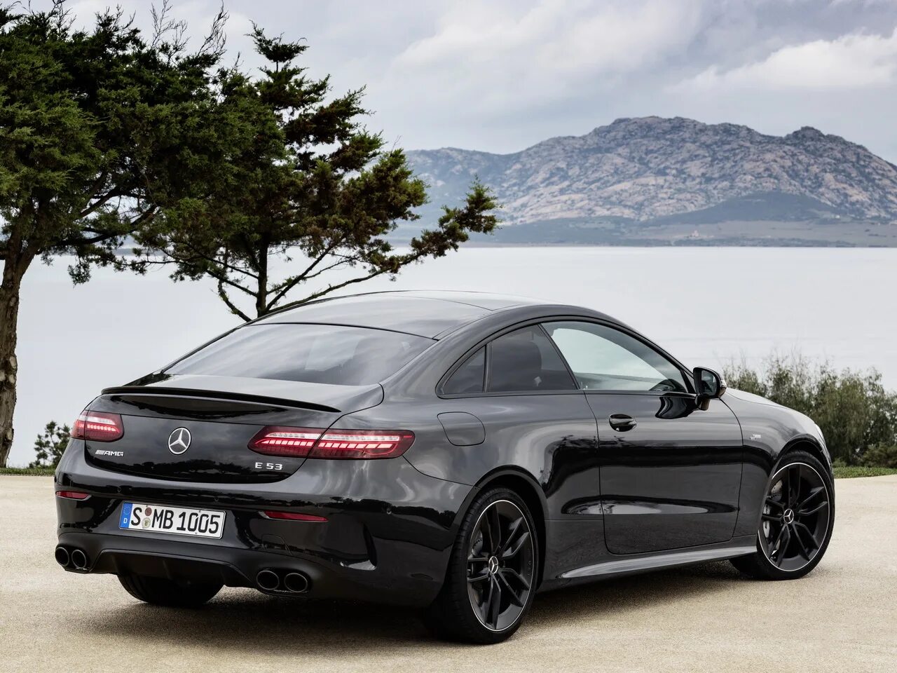 5 класс 2025 2025. Mercedes benz e53 amg coupe 2025. mercedes e53 amg coupe 2025. мерседес е купе 2025 амг. mercedes e class coupe 2025 amg.
