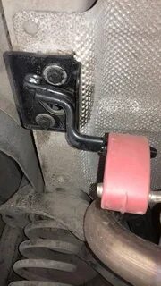 Кронштейн глушителя форд
