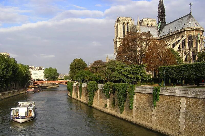 Остров парижа 4. Остров на сене в париже 4. Остров сен луи в париже. Париж 4 округ. 4 квартал парижа.