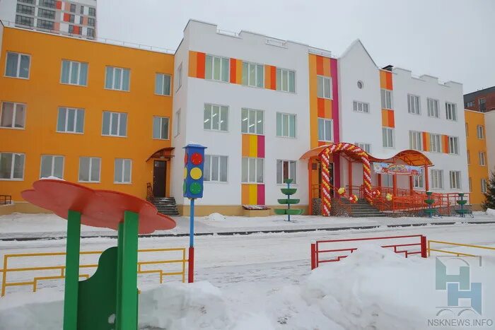 Дошкольное учреждение новосибирск. Детский сад Октябрьский район Красноярск. Детский сад Новосибирск Октябрьский район. Детский сад в 34 микрорайоне Октябрьский. Европейский детский сад.