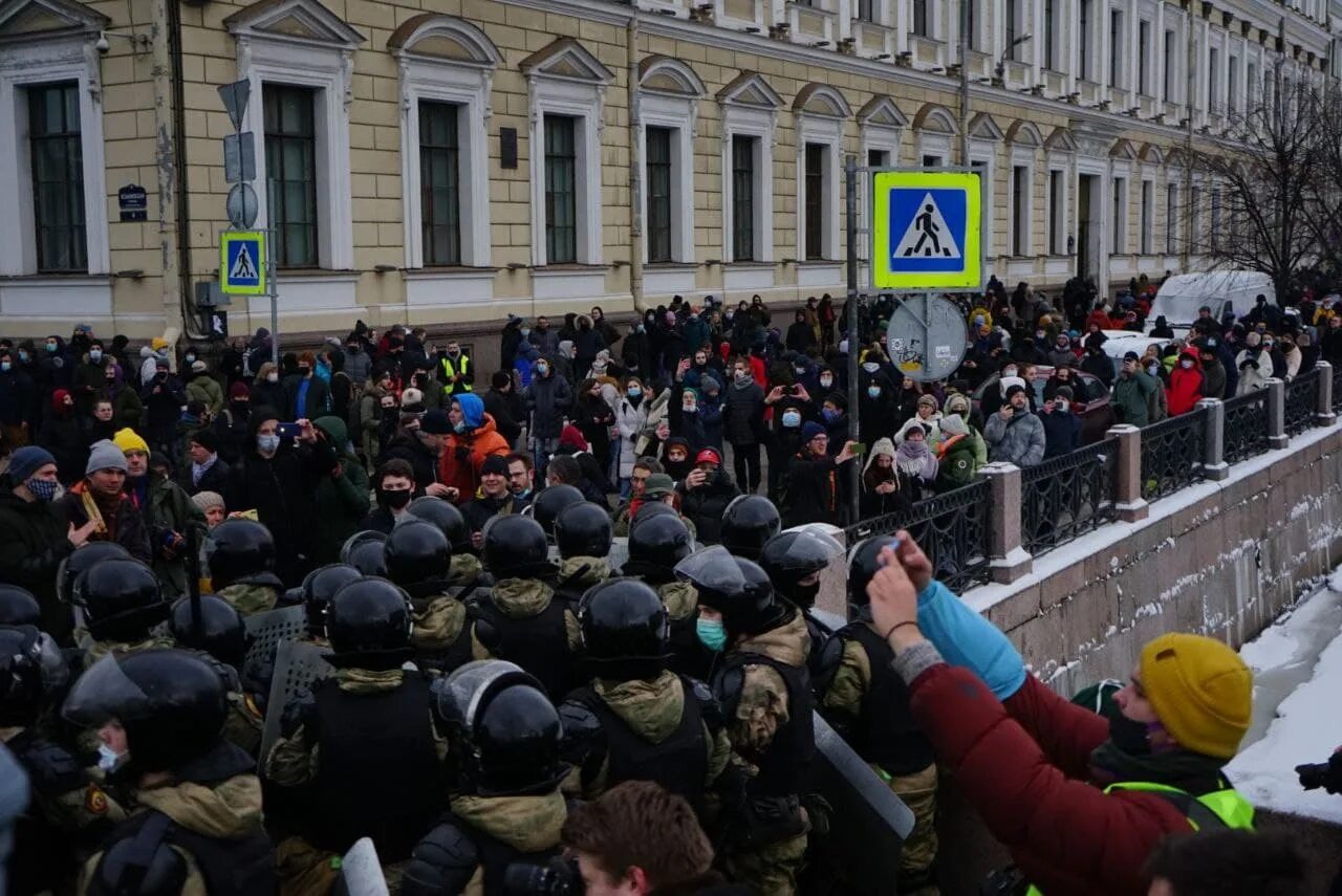 Новости спб сайты. Протесты в Питере 31 января. Митинг 31 января 2021 Санкт Петербург Навальный. Митинг 31 января СПБ. Протесты в Санкт-Петербурге сейчас.