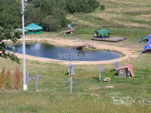 Турист яхрома. Яхрома озеро. Пляж Яхрома. Парк Яхрома. Яхрома парк бассейн.