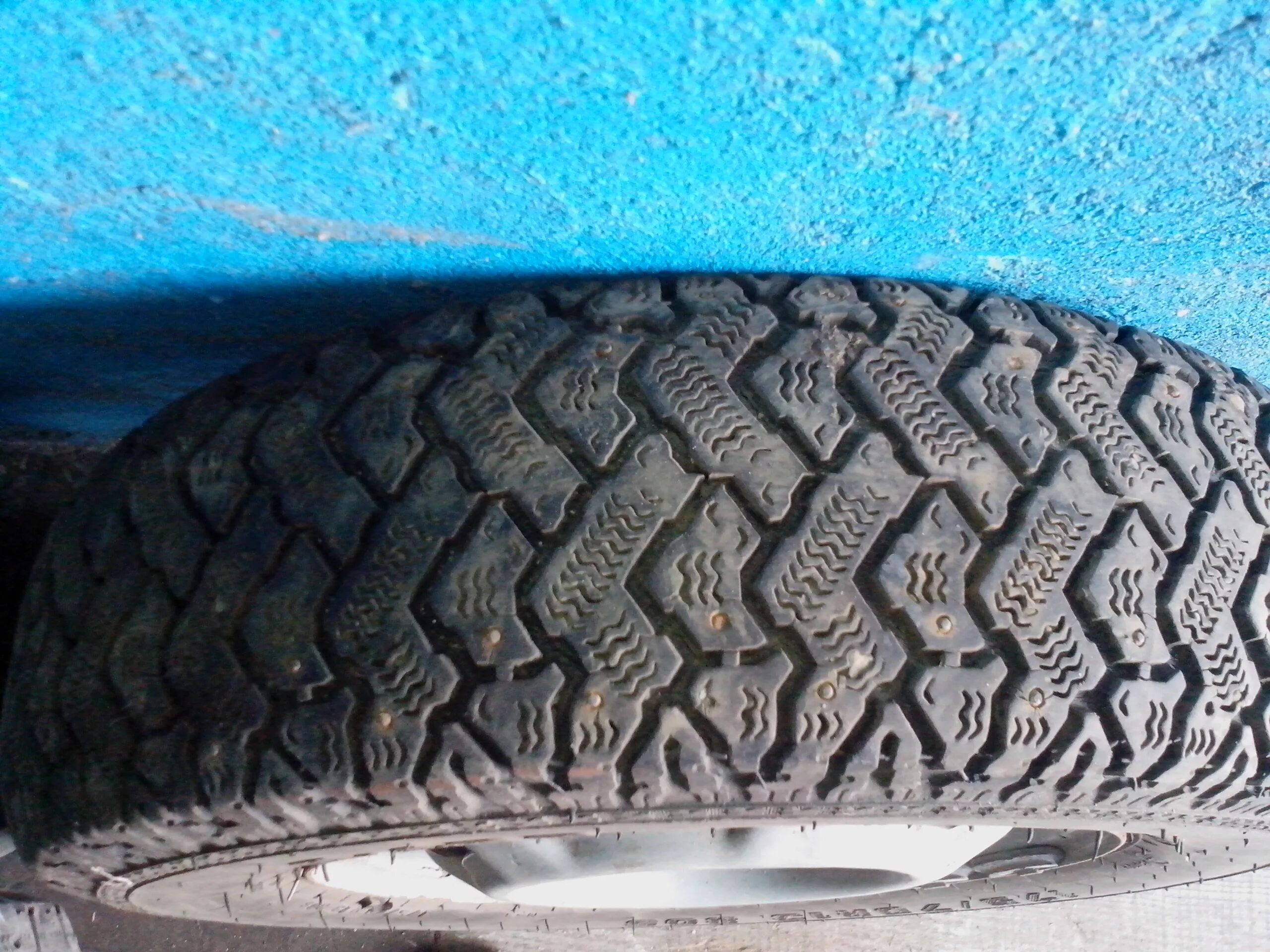 Шины барс недорого. Я-400 175/70 r13. медведь я 400 резина. зимние шины медведь 175/70 r13. шина медведь 175/70 р13.