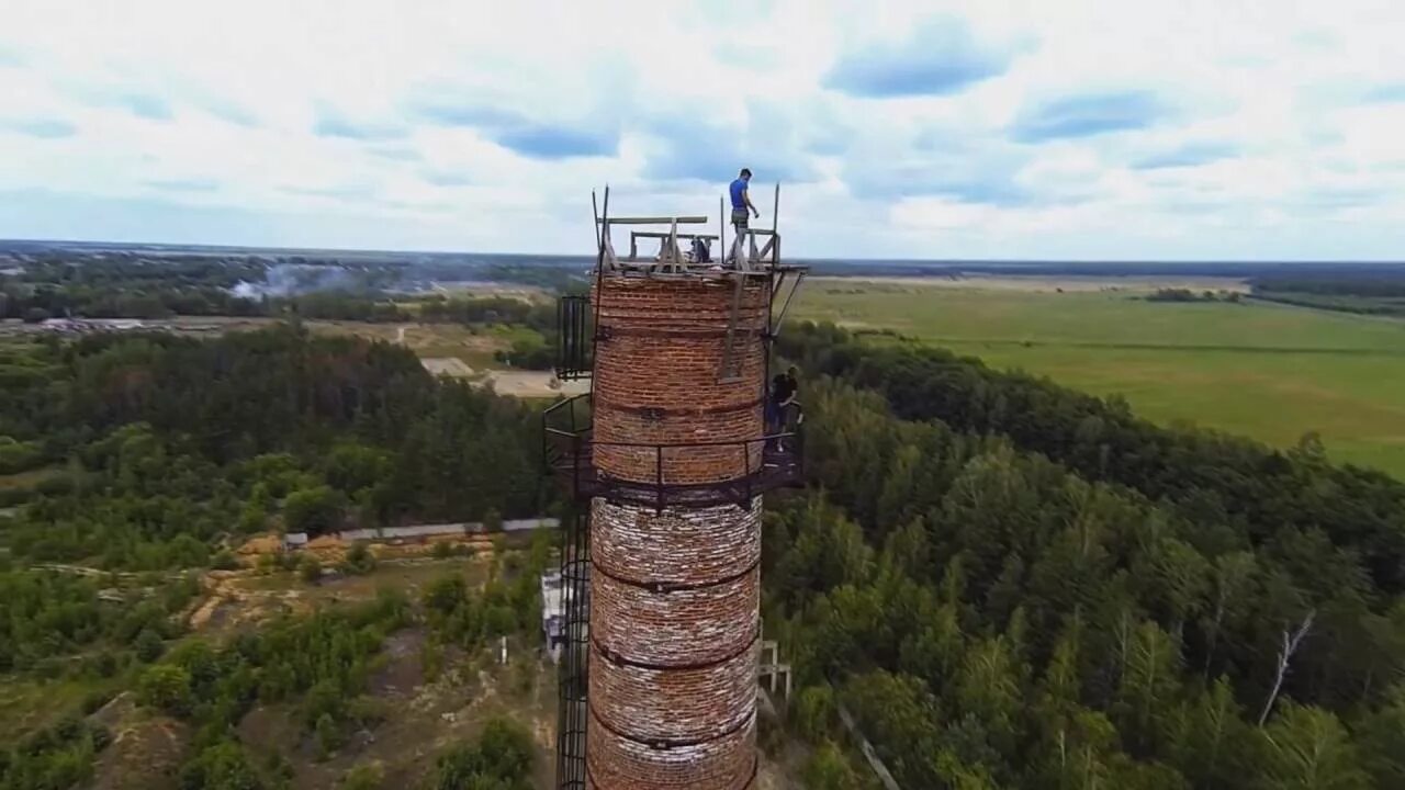 Башня прыгает
