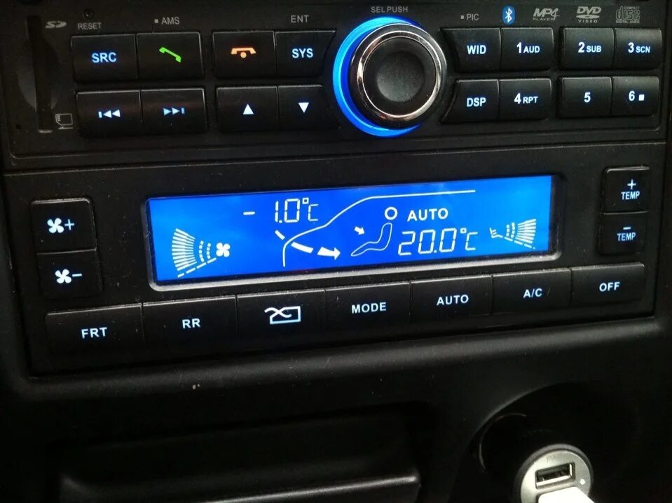 Блок управления климат контроля ховер н3. Блок климат контроля hover h3 супер люкс. Блок климата ховер н3. Блок климат контроля ховер н3 нью. Блок управления климат - контролем (супер люкс) 8112400-k00.