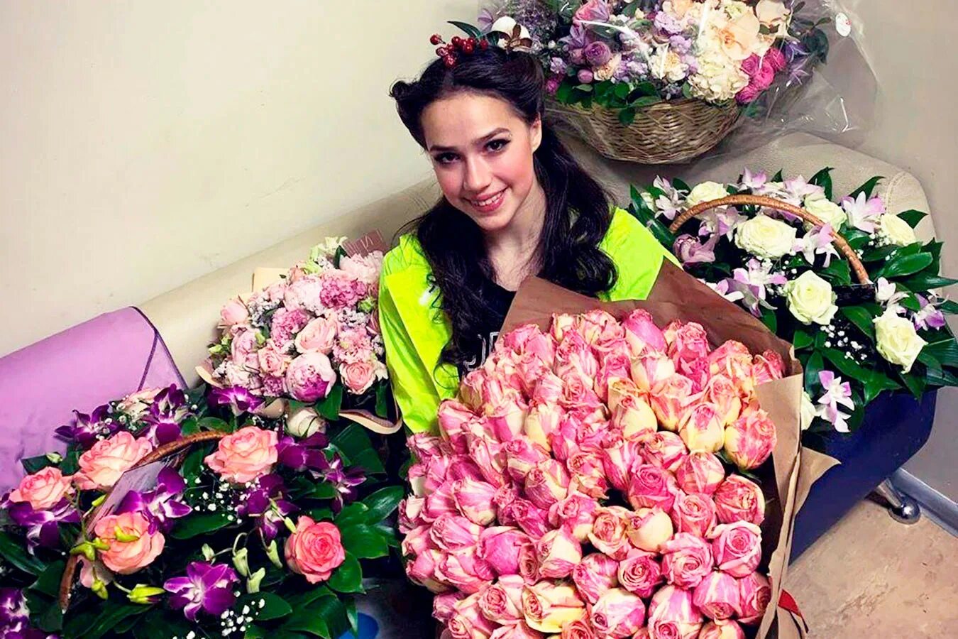 Загитова купила квартиру. Квартира загитовой в москве. Загитова купила квартиру. Собака алины загитовой. Загитова квартира.