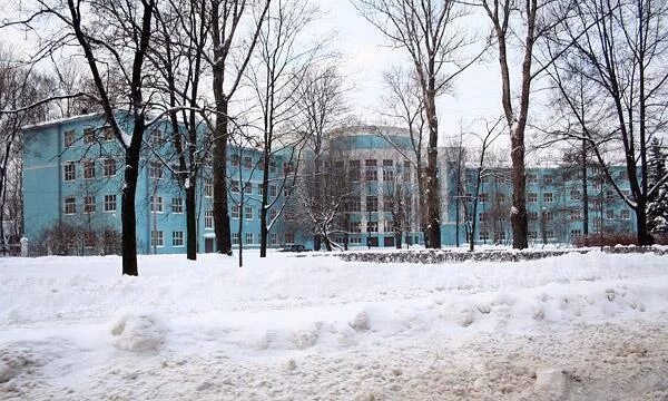 Морской колледж на елизаровской. Макаровка спб колледж. Санкт петербург большой смоленский проспект 36. Смоленский проспект 10 санкт-петербург. Морской колледж большой смоленский 36 вывеска на здании.