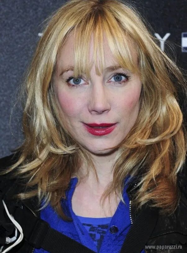 Жерар депардье жюли. Дочь депардье. Жюли депардье. Дочь жерара депардье. Дочь депардье.