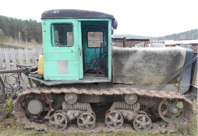 Куплю трактор б у красноярск. Красноярский край трактора. Красноярский трактором. Трактор Красноярск. Сельхозтехника Красноярск.