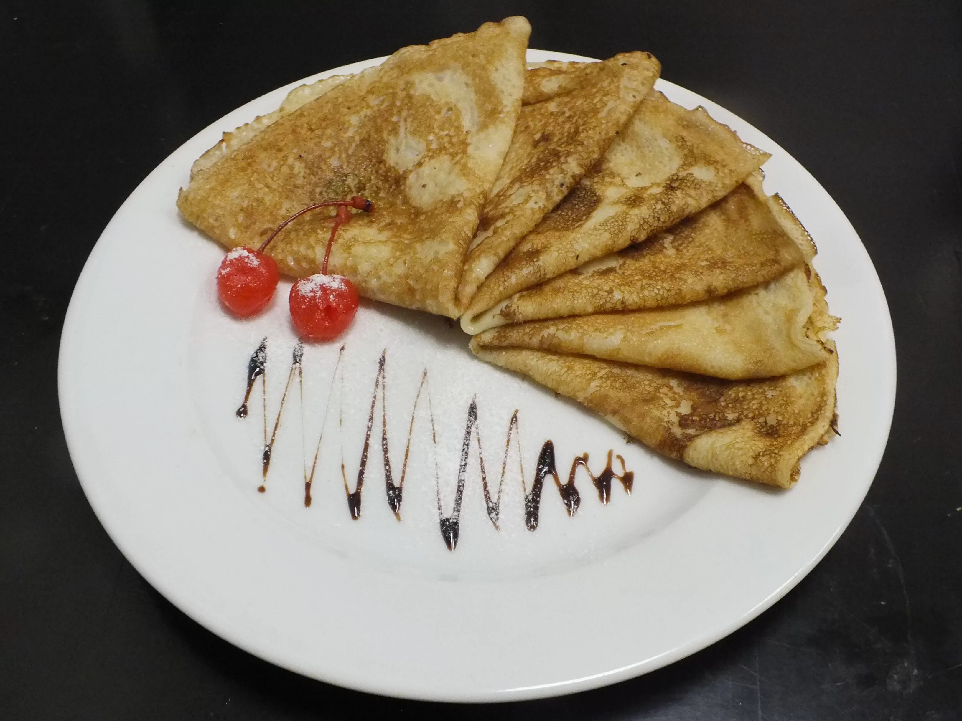 Тоненькие блинчики. Мурманские блинчики вкусно и точка. Вкусно и точка мурманск. Мурманские блинчики вкусно и точка. Вкусно и точка здание.