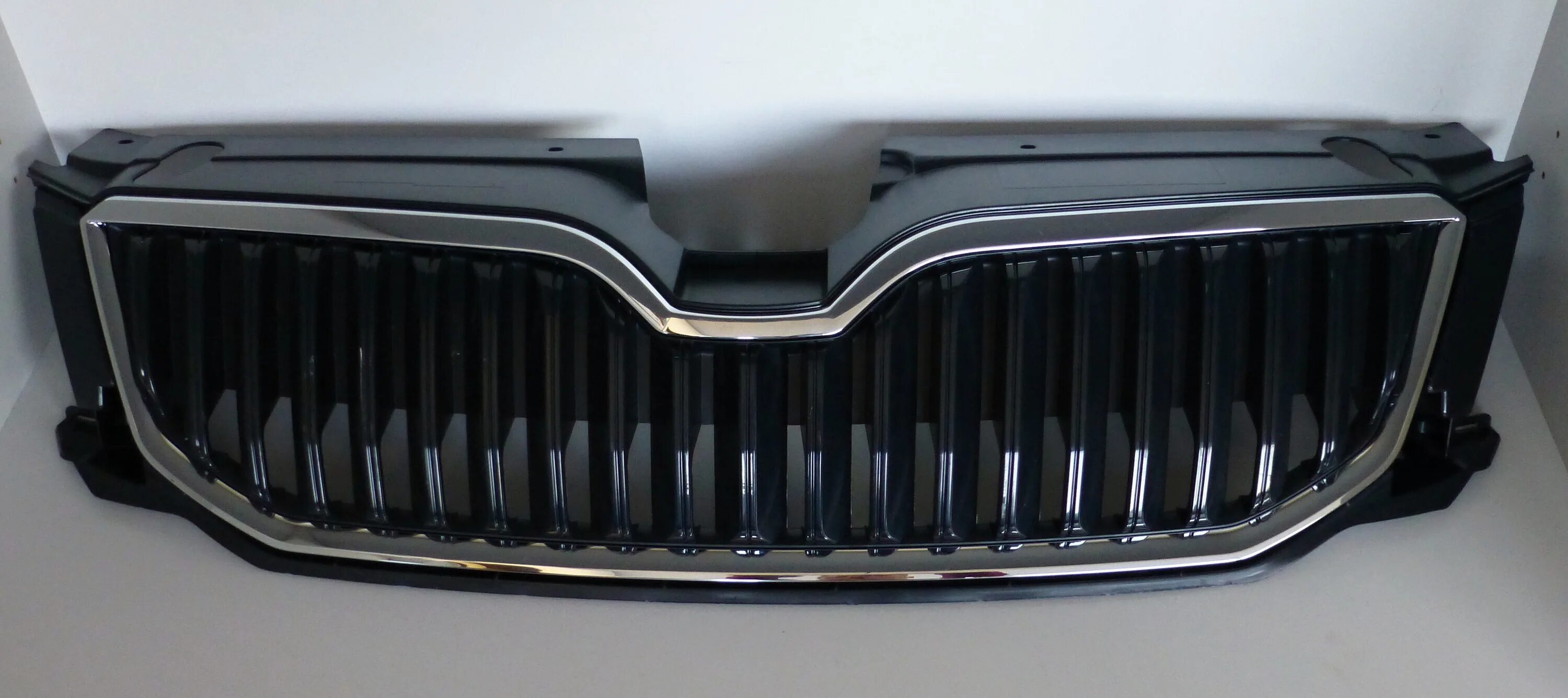 Решетка радиатора шкода а7. Škoda octavia a7 решетка радиатора. Решетка сотами octavia a7. Решетка радиатора octavia a7 honeycomb. Решетка радиатора а7.