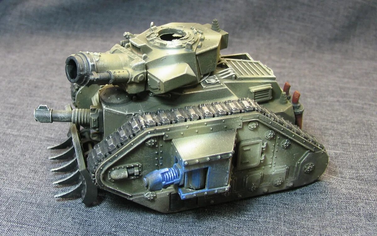 Русс 293. Леман русс демолишер. astra militarum leman russ demolisher. вархаммер 40000 леман русс танк. леман расс танк демолишер.