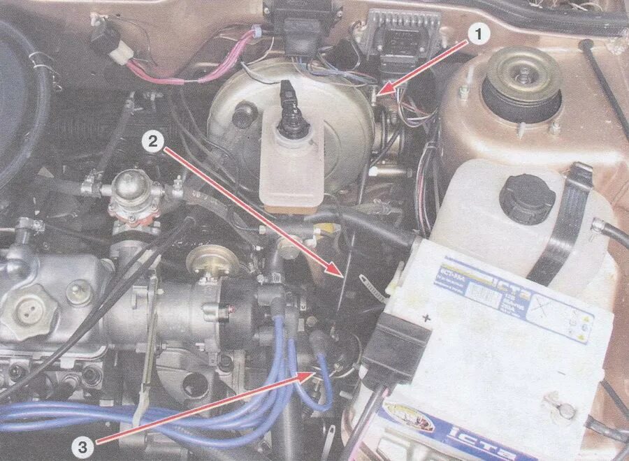 Регулятор давления топлива 2109 инжектор. Датчики инжектора двигателя ваз 2111. Где расположен инжектор. Двс ваз 2107 инжектор. Где расположен инжектор.