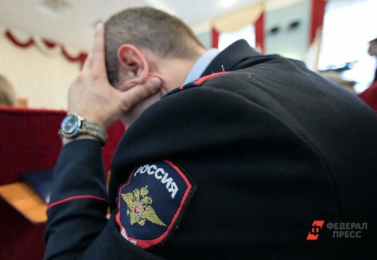 Взятки сотрудников полиции. Взятка сотруднику полиции. Отдел уголовного розыска. Оперуполномоченный.