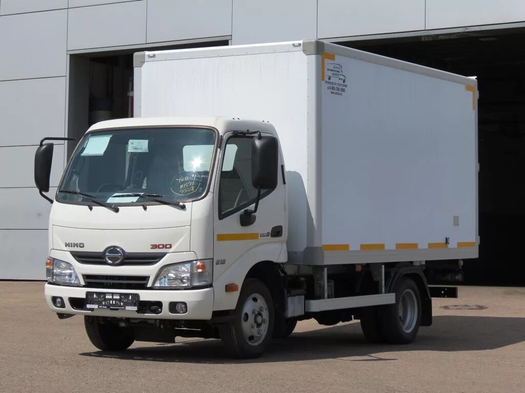 Тойота Хино 300. Hino 300 Dutro. Грузовик Хино 300. Hino 37630a. Купить грузовик хина