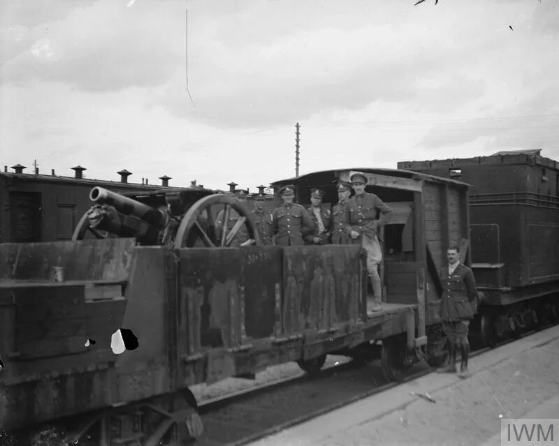 Бронепоезда гражданской. Бронепоезд кондор 1919. бронепоезд каннаваро. бронепоезда 1919 года. бронепоезд 1 мировой войны россия.