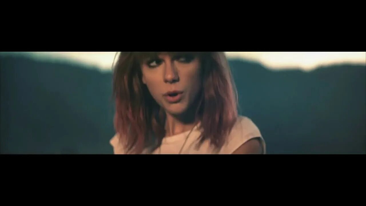 Taylor swift i knew you were. Тейлор свифт i knew you were trouble. taylor swift i knew you were trouble обложка. taylor swift i knew you were trouble фото. i knew you were trouble кофе прикол.
