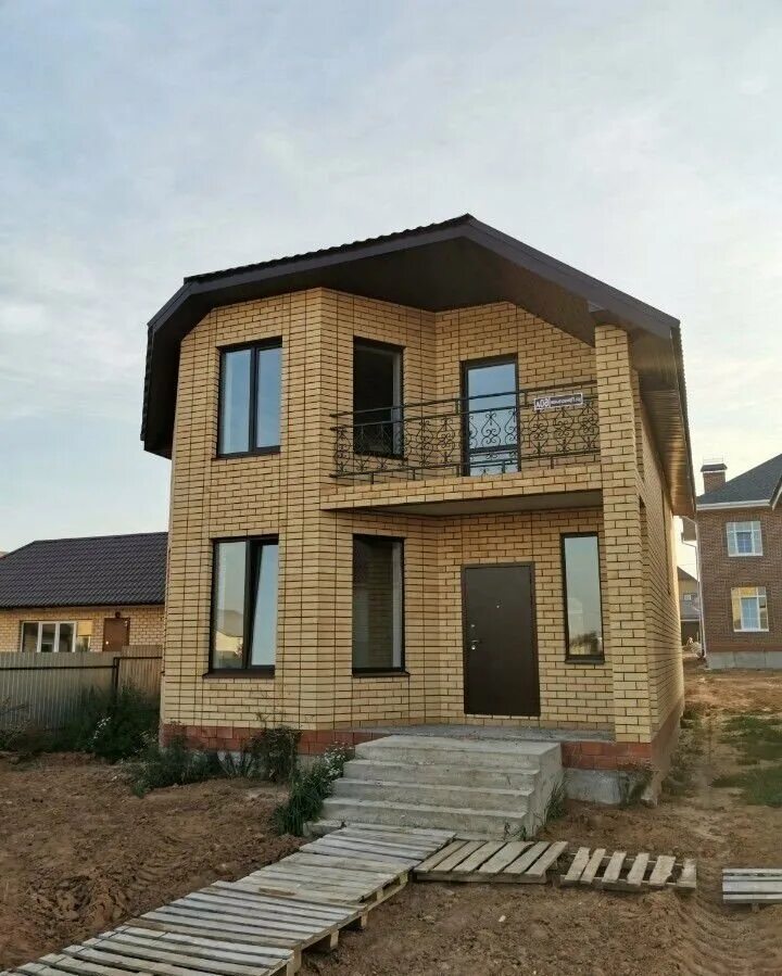 проекты домов 140 кв. новопокровское тиз. кирпичный дом. дом 140 кв м двухэтажный. дома с гаражом из теплоблоков.