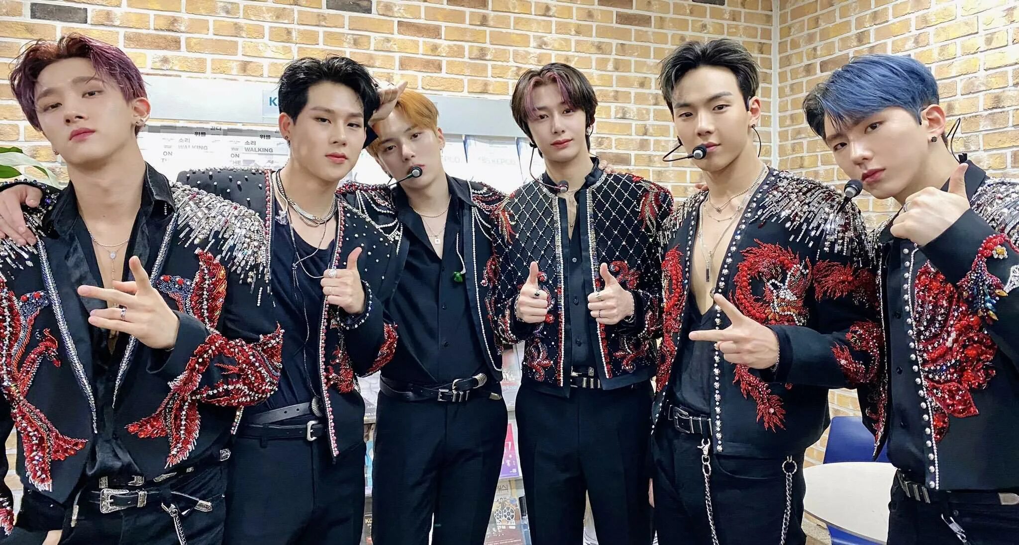 Monsta x. Группа монста экс. Монста экс. Группа monsta x участники. Монста икс группа.