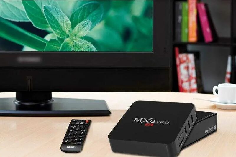 Какую смарт приставку лучше купить для телевизора. Приставка Smart TV Box. Smart TV x98 приставка для телевизора. Смарт приставка MXQ Pro 4k 5g 8gb 128gb. Смарт ТВ приставка цифрового телевидения Smart TV Box MXQ Pro 4k 5g.