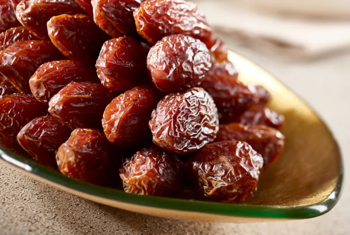 Are those dates. Сорт фиников деглет нур. финики dates. финики алжир.