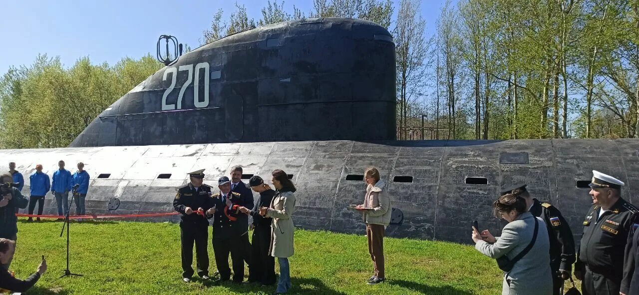 Подводная лодка к-3 Ленинский комсомол. Подлодка Ленинский комсомол в Кронштадте. Музей подводная лодка в Кронштадте на острове Фортов. АПЛ Ленинский комсомол в Кронштадте музей.