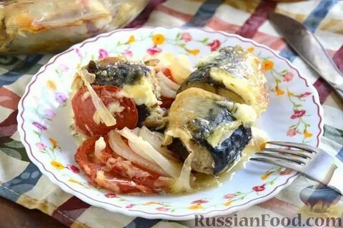 Скумбрия с овощами в сметане