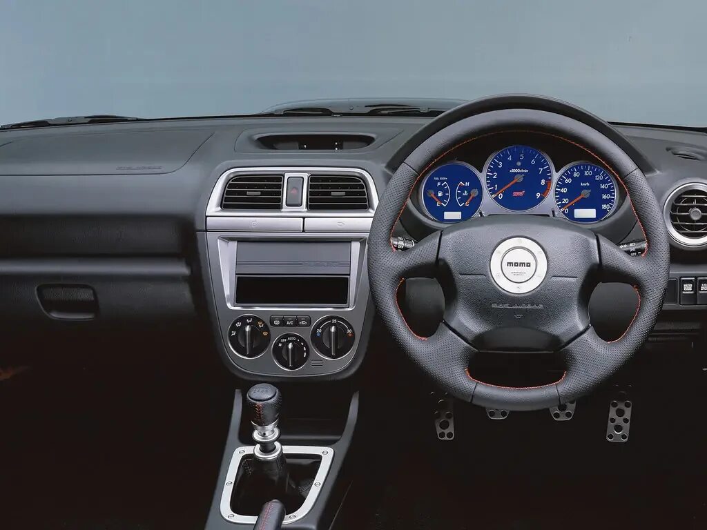 Торпеда субару. Subaru Impreza WRX 2001. Subaru Impreza WRX STI 2000. 2001 Subaru Impreza WRX 2.0 MT. Субару Импреза 2002 салон.