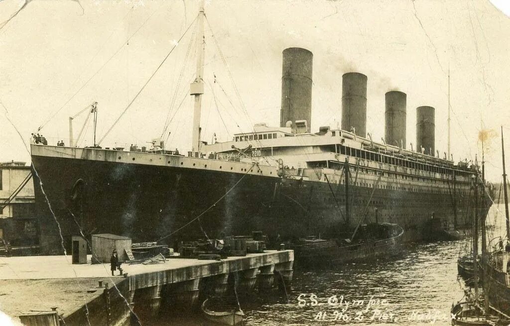 Лайнер времен ноя. Олимпик 1935. Лайнер Олимпик 1935. Олимпик 1911. Корабль Олимпик и Титаник.