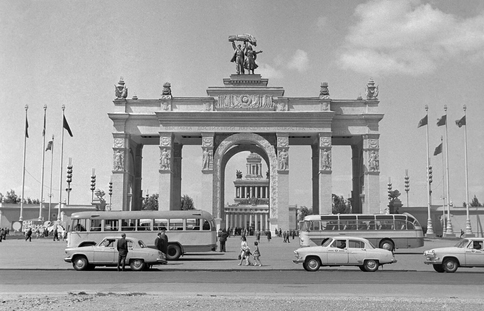 ВСХВ ВДНХ. Комплекс ВДНХ СССР. ВДНХ 1950. ВДНХ В 1954 году.