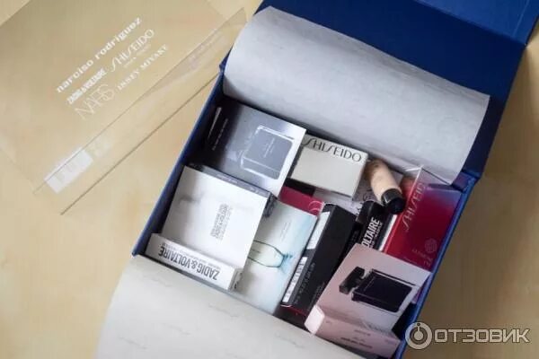 Летуаль box. Коробочки летуаль. Коробочки летуаль. Коробочка из летуаль. Коробка летуаль.