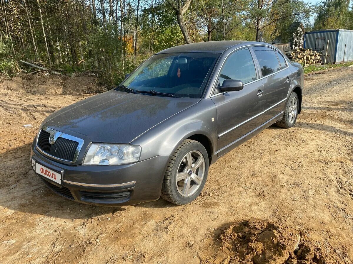 Шкода суперб 1 купить. Шкода Суперб 2003 2.8. Суперб 2003. Skoda Superb 2003. Шкода Суперб 2003 года.