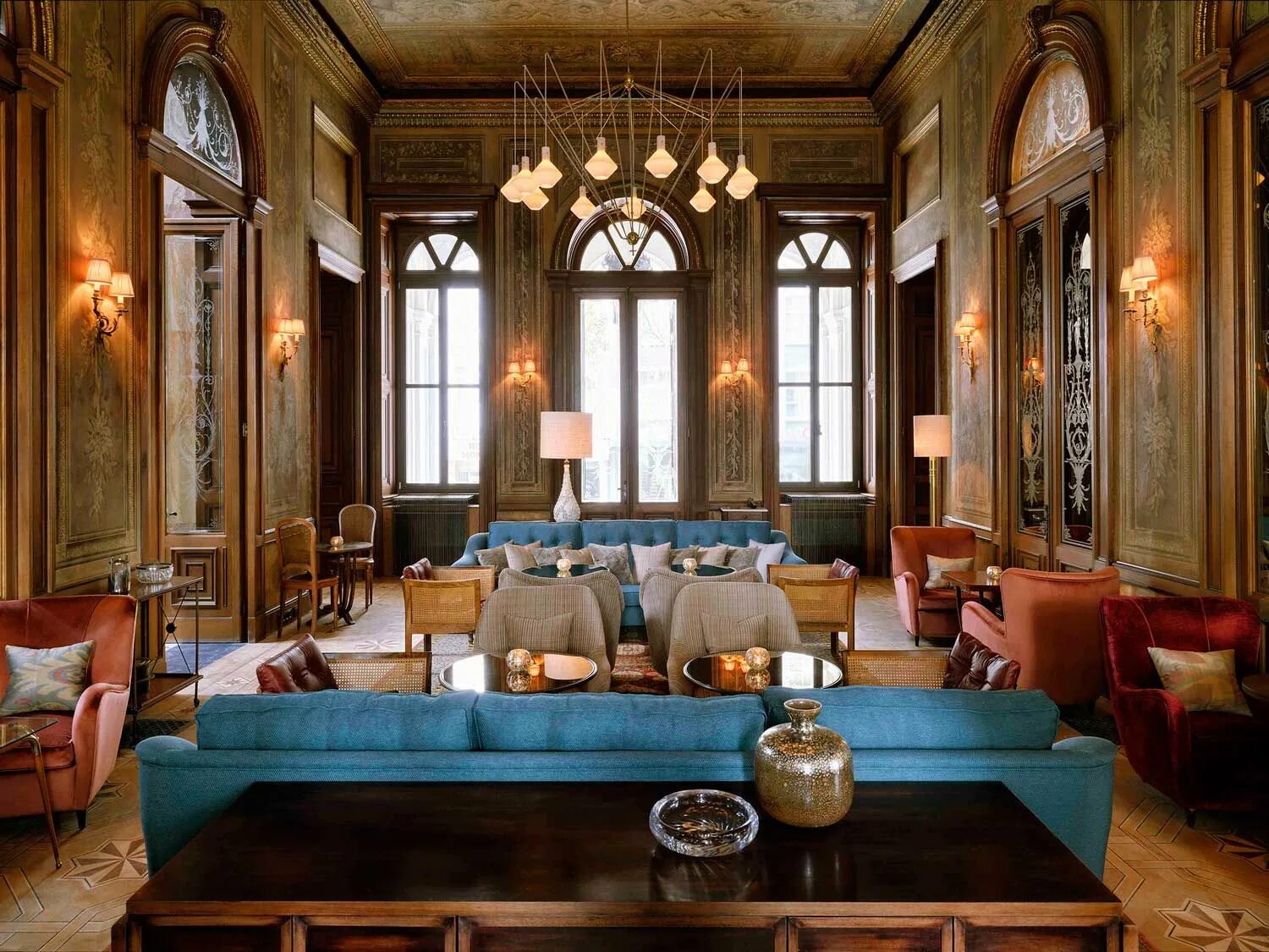 House istanbul. Сохо стамбул. сохо отель стамбул. soho house стамбул ресторан. сохо стамбул ресторан.