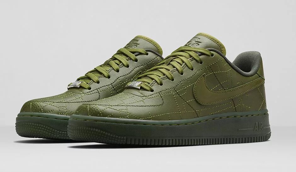 Nike Air Force 1 07 хаки. Nike Air Force 1 болотные. Nike Air Force 1 хаки. Найк АИР Форс 1 мужские зеленые.