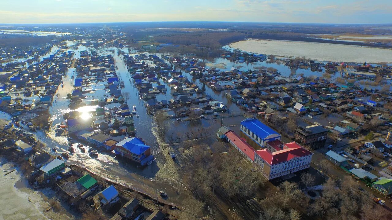 Город вешин тюменская область. Ишим тюмень город. Город вешин тюменская область. Город ишим тюменская область население. Город ишим тюменская область численность населения.