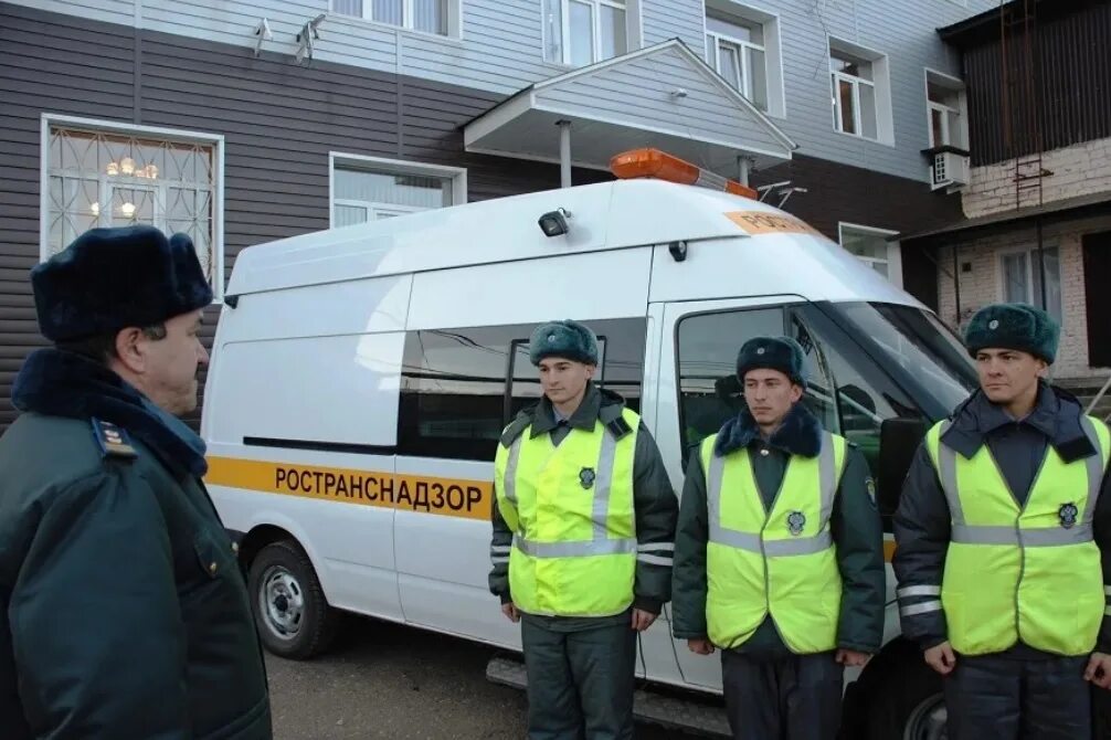 Угадн