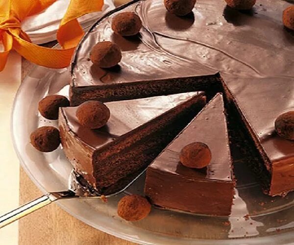 ореховое пралине торт азбука. торт трюфельный азбука вкуса. тирамису с шоколадом. торт renardi три шоколада. торт грильяжный журавли брянск.