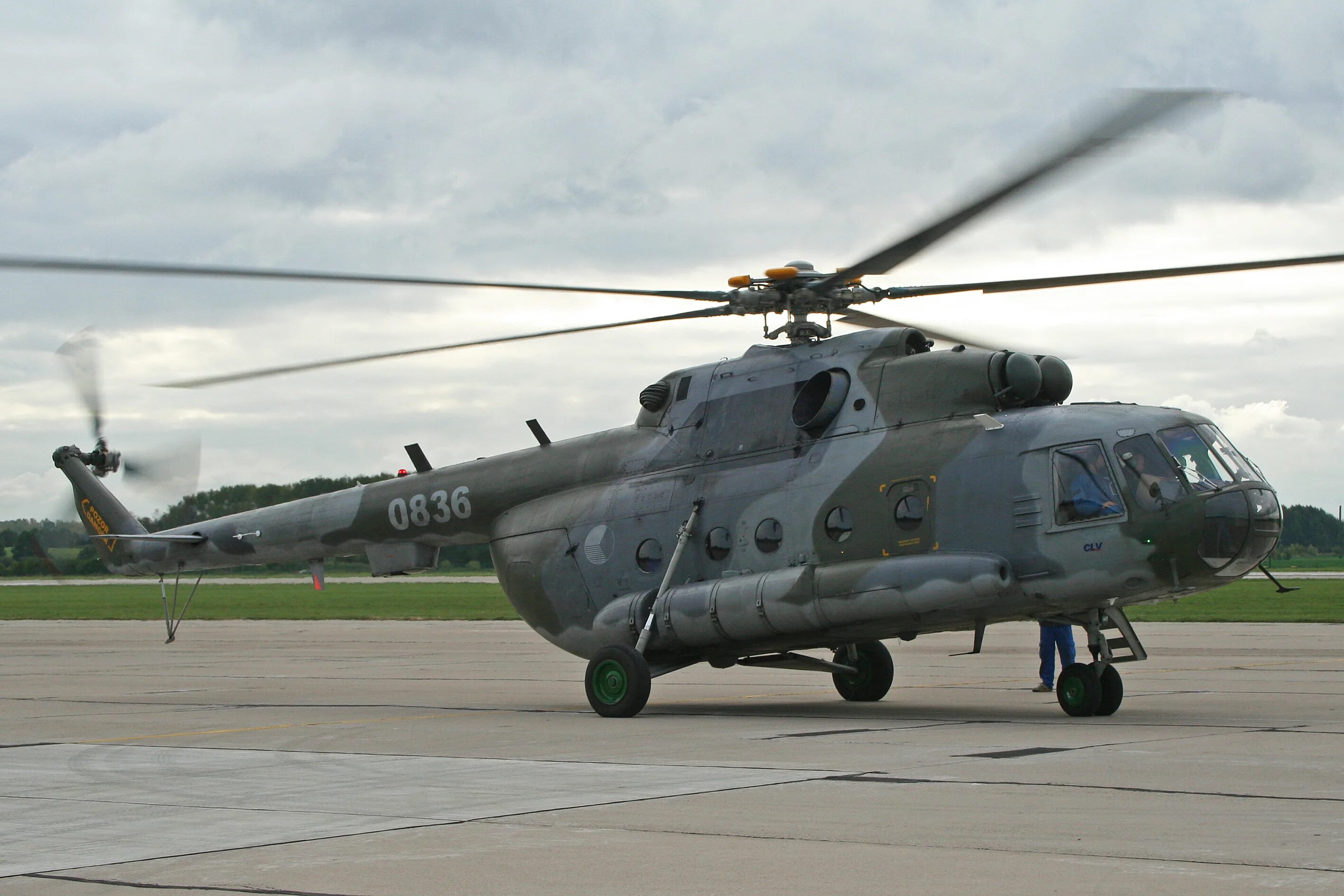 Ввс латвии. Mil mi-17. ми-17 ввс словакии. латвийские ввс. mi-17 hip.